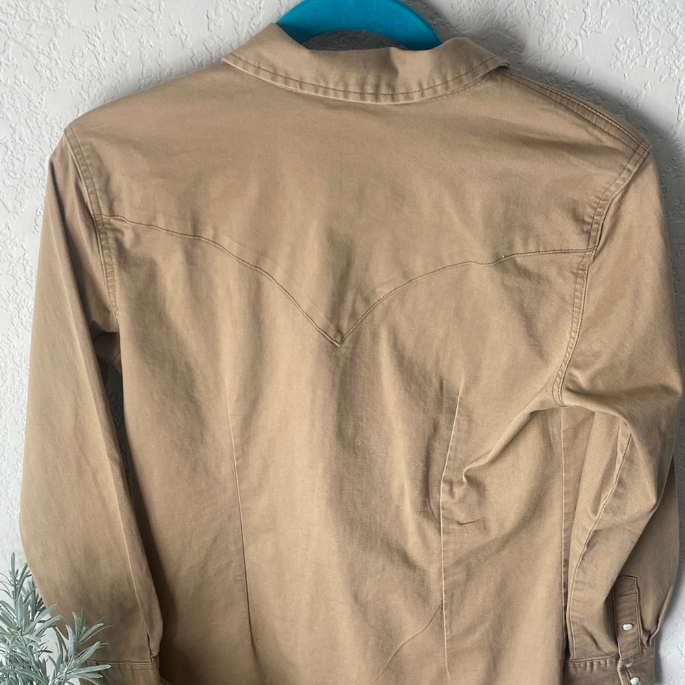 Wrangler Women’s Cotton Tan Western Snap Shirt Small - Picture 8 of 8